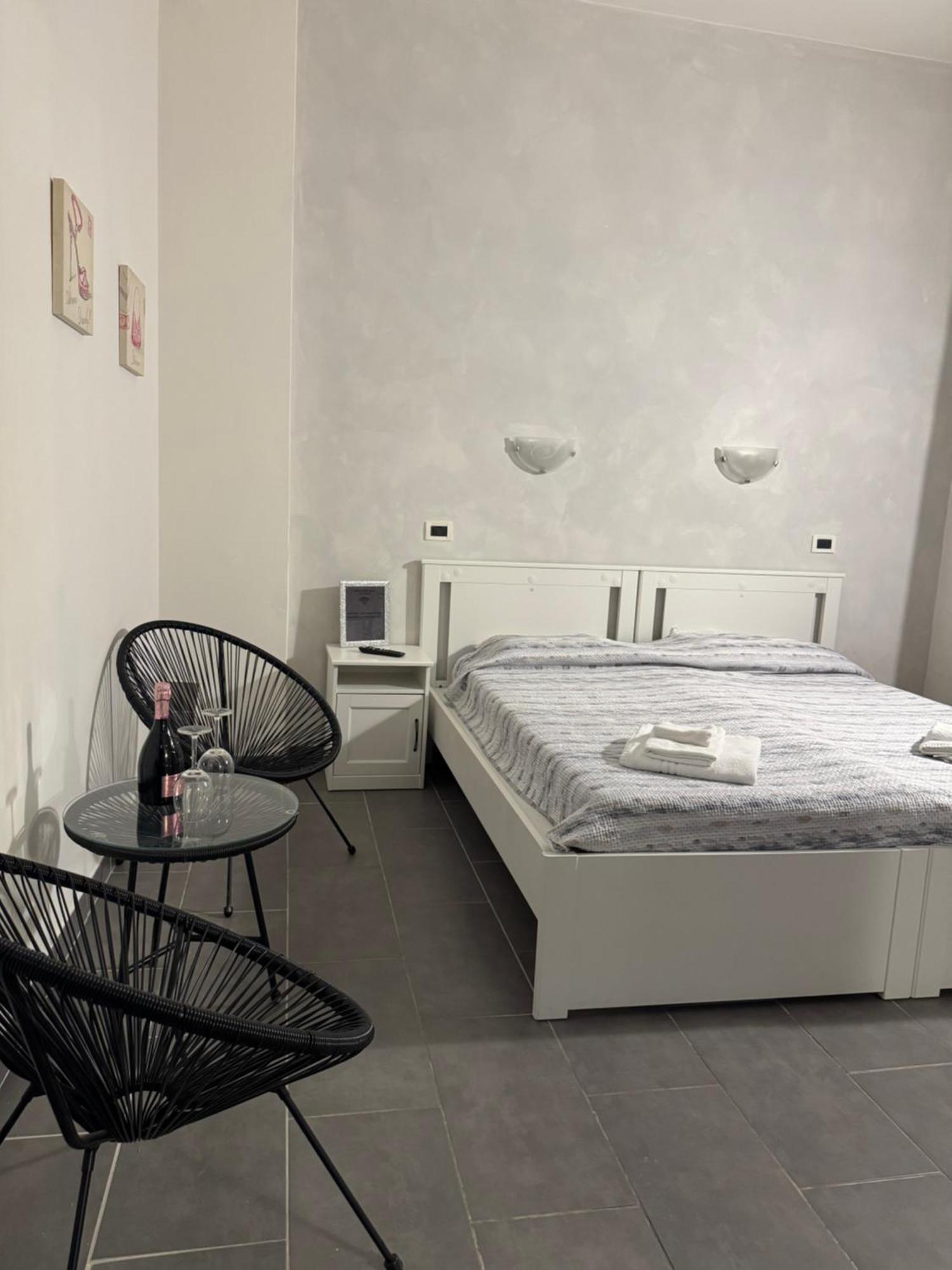 Home Rome Relax Экстерьер фото